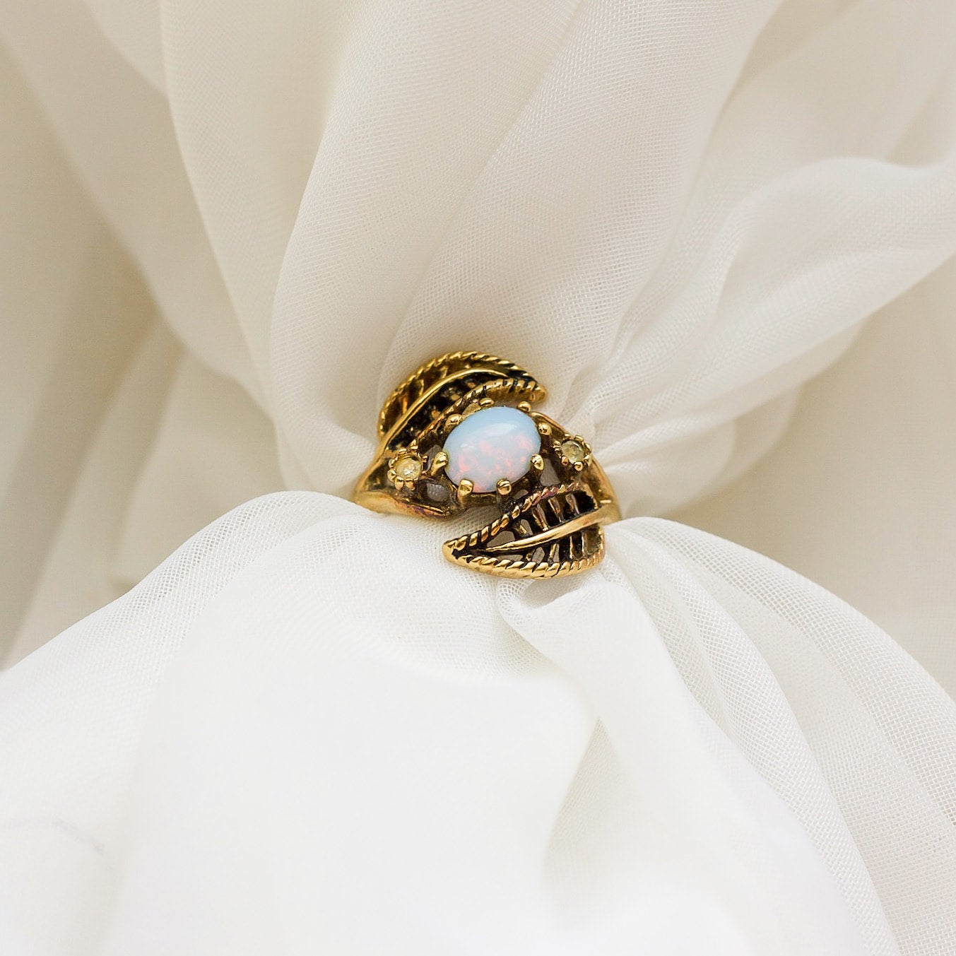 18 k outlet thge ring
